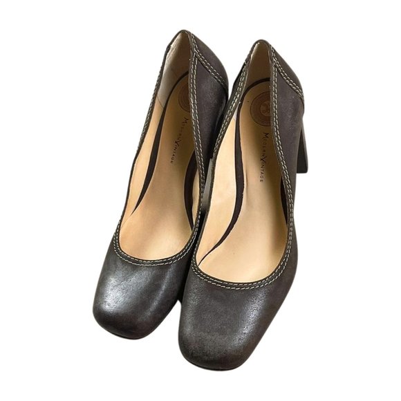 Modern Vintage Distressed Block Heel Y2K 3.5 in Chunky Heel NWOT - Picture 6 of 7